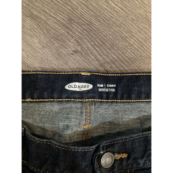 Old Navy Modern Jeans Men’s 42x30 Relaxed Slim Built in Flex 5 Pocket Denim - Picture 5 of 7